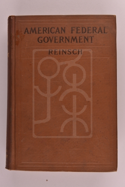 1909年版《美国联邦政府论文集》（Readings On American Federal Government）