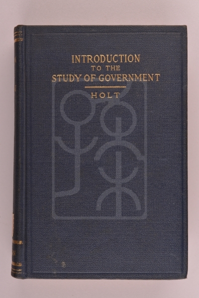 1915年《政府研究入门》（An Introduction to the Study of Government）